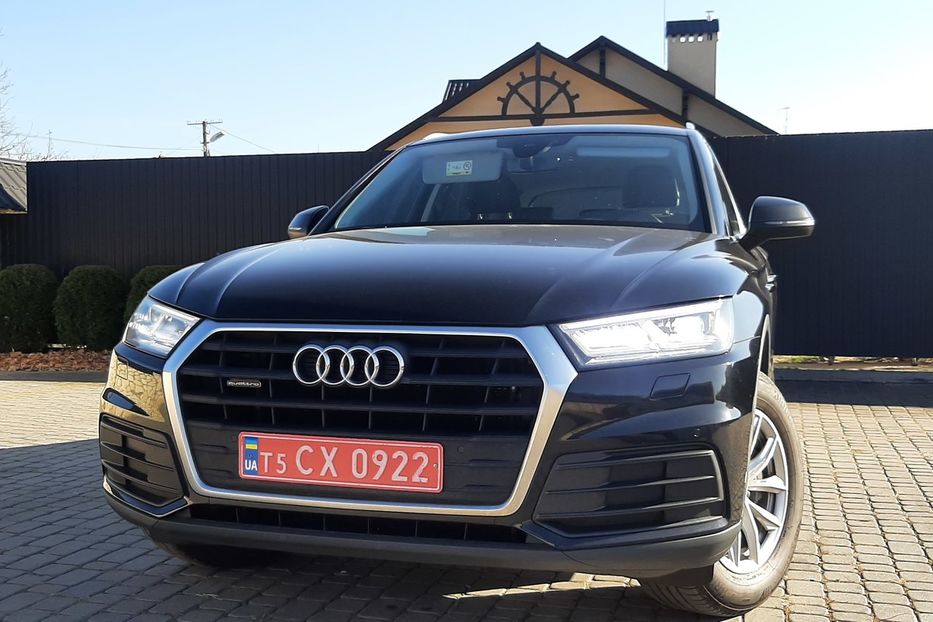 Продам Audi Q5 FUL-LED Matriks QUATTRO  2018 года в Львове