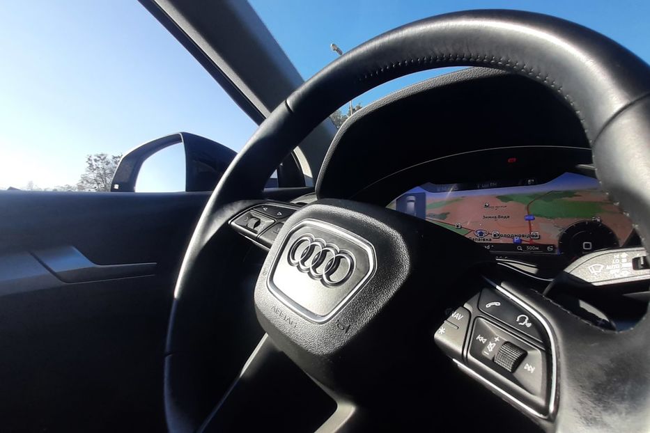 Продам Audi Q5 FUL-LED Matriks QUATTRO  2018 года в Львове