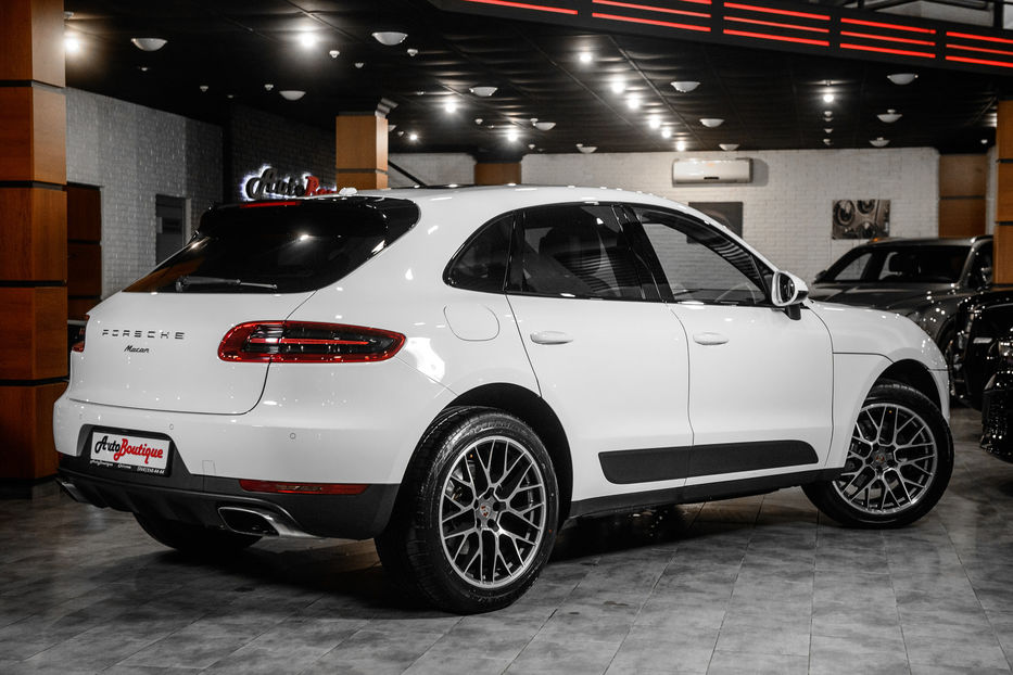 Продам Porsche Macan 2017 года в Одессе