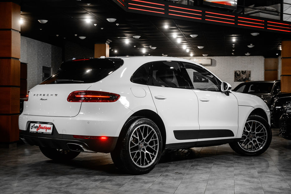 Продам Porsche Macan 2017 года в Одессе