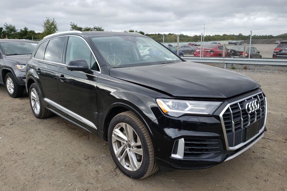 Продам Audi Q7 Premium 2021 года в Киеве