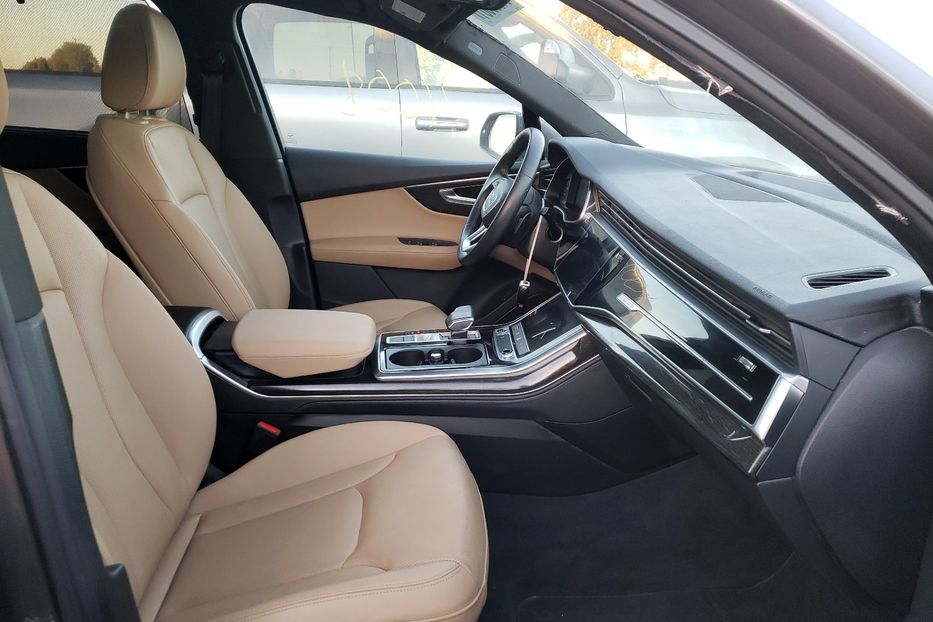 Продам Audi Q7 Premium Plus 2021 года в Киеве