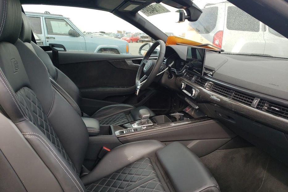 Продам Audi S5 Premium Plus 2021 года в Киеве