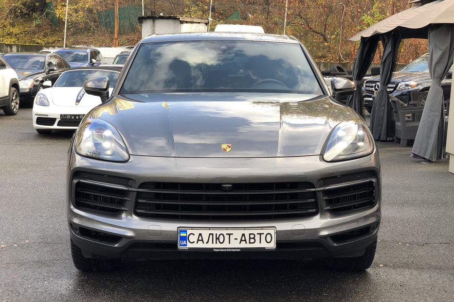 Продам Porsche Cayenne 2019 года в Киеве