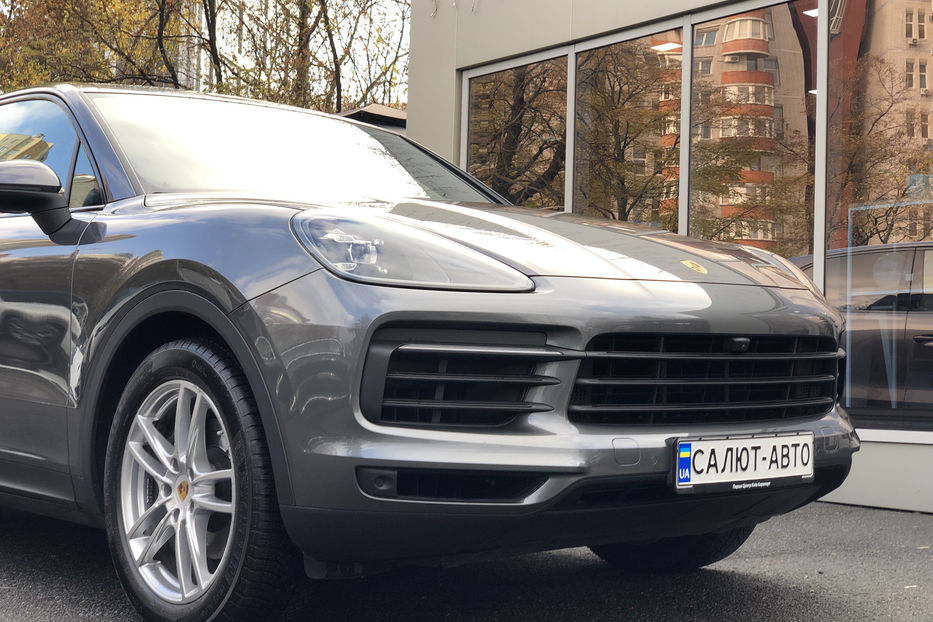 Продам Porsche Cayenne 2019 года в Киеве