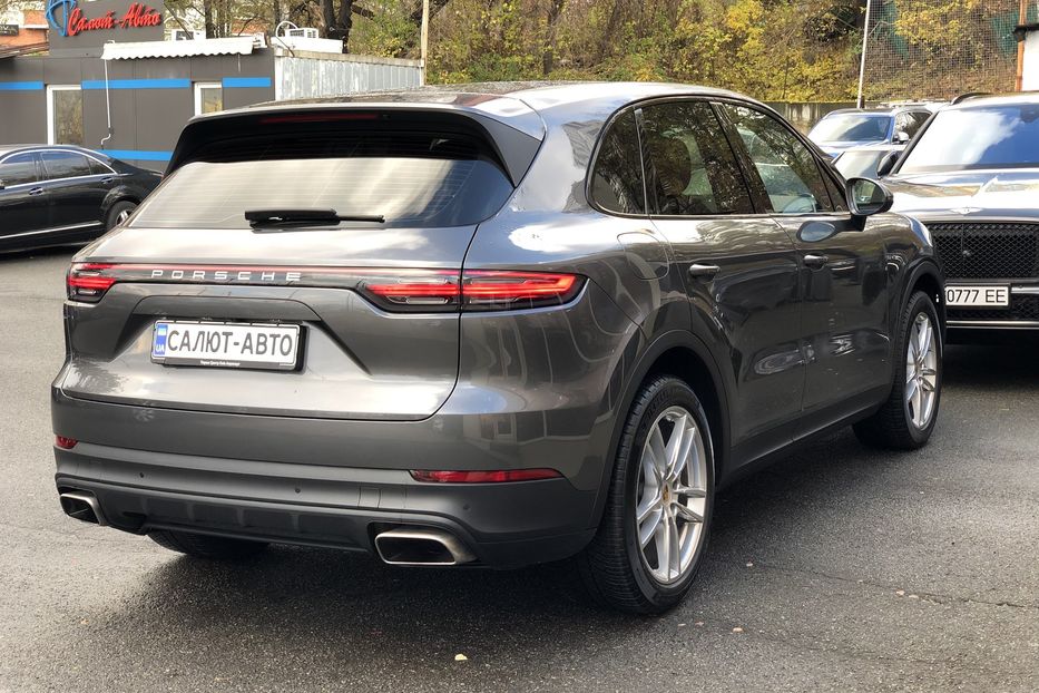 Продам Porsche Cayenne 2019 года в Киеве