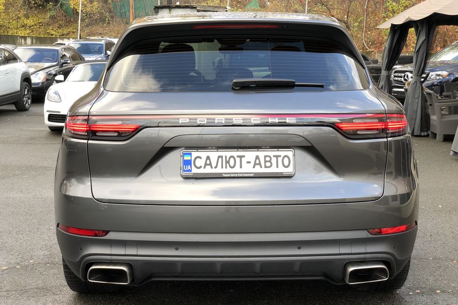 Продам Porsche Cayenne 2019 года в Киеве