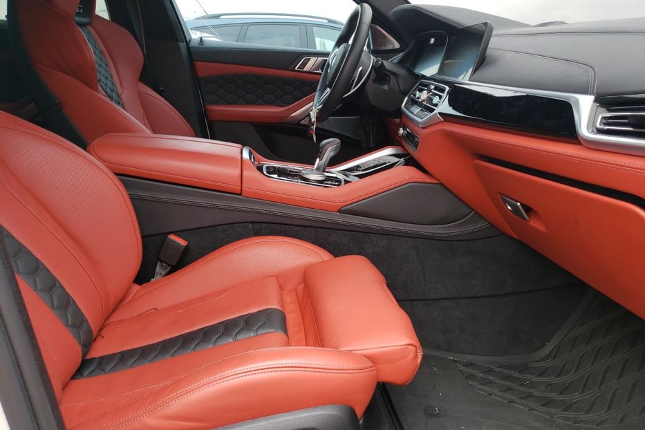 Продам BMW X6 M 2021 года в Киеве