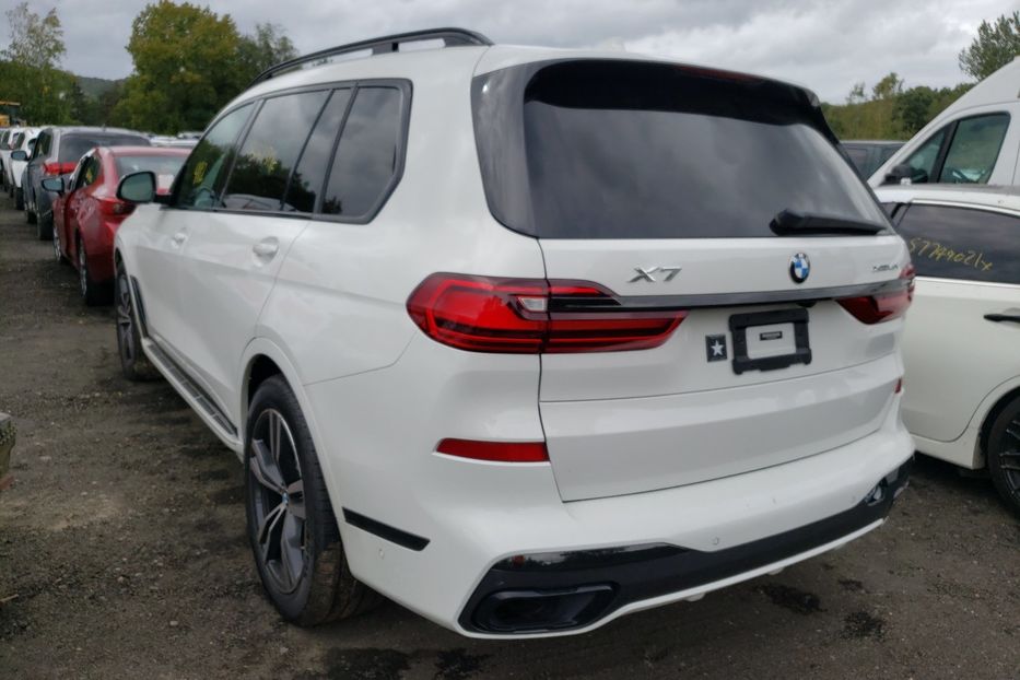 Продам BMW X7 XDrive40I 2021 года в Киеве