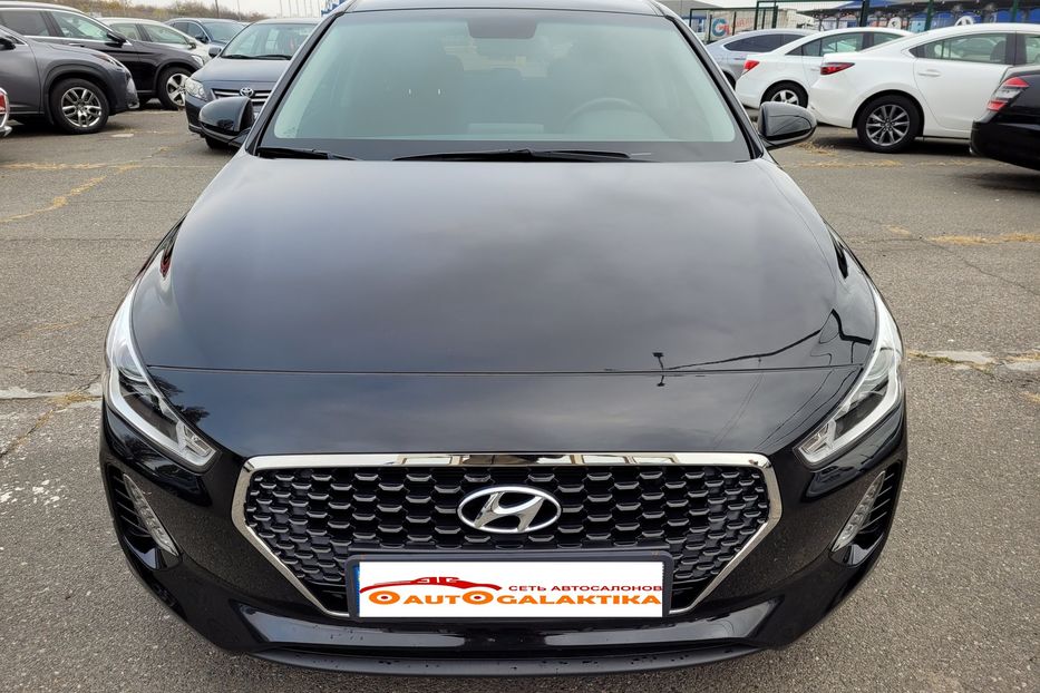 Продам Hyundai i30  2017 года в Одессе