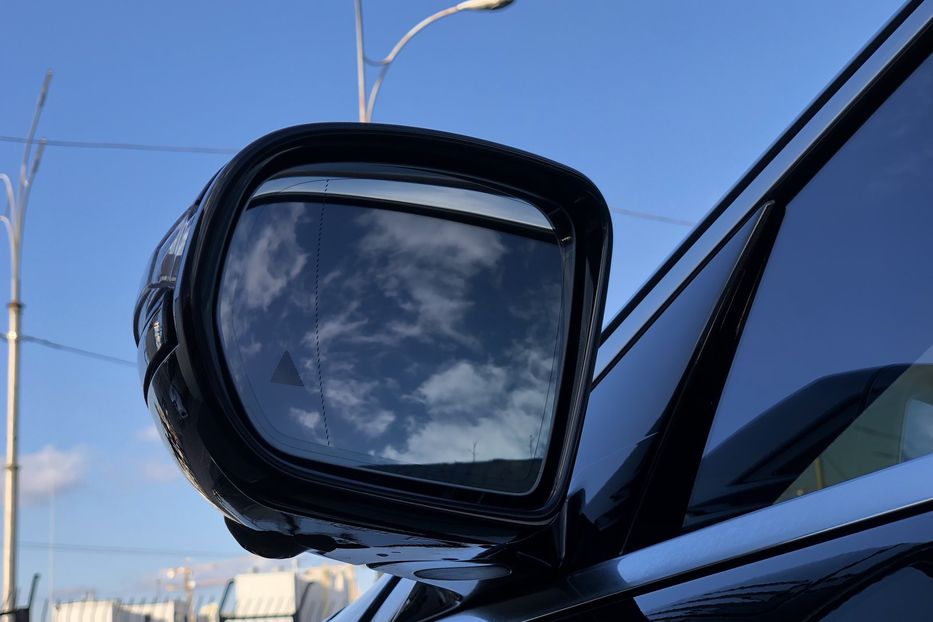 Продам Mercedes-Benz S-Class AMG\\\ 560 4matic  2019 года в Киеве