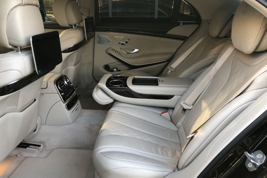 Продам Mercedes-Benz S-Class AMG\\\ 560 4matic  2019 года в Киеве