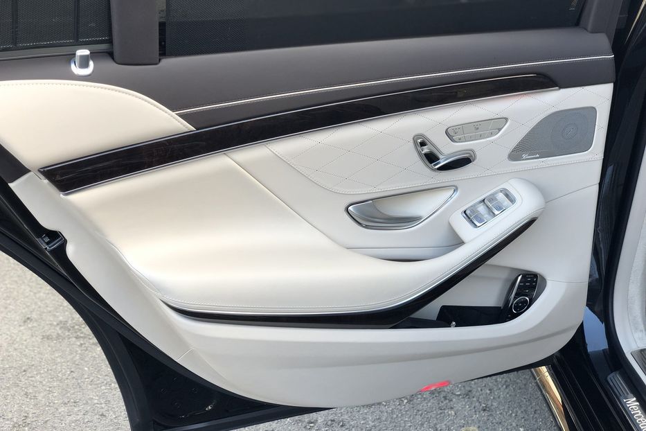 Продам Mercedes-Benz S-Class AMG\\\ 560 4matic  2019 года в Киеве