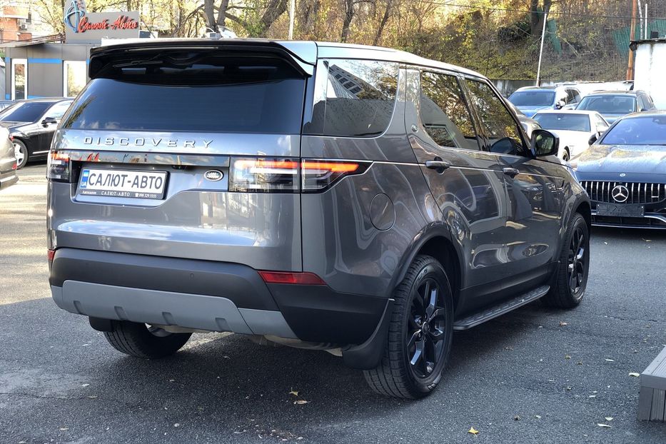 Продам Land Rover Discovery SE 2018 года в Киеве