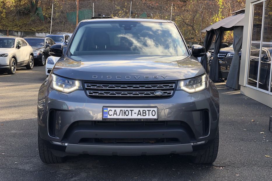 Продам Land Rover Discovery SE 2018 года в Киеве