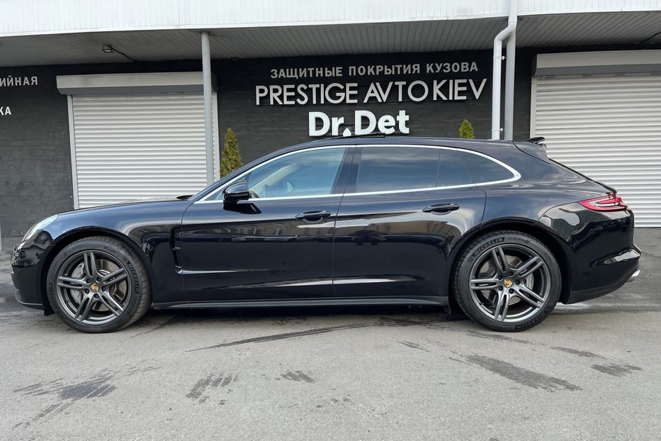 Продам Porsche Panamera 4S Sport Turismo 2018 года в Киеве