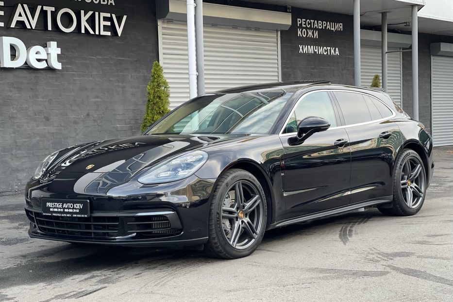 Продам Porsche Panamera 4S Sport Turismo 2018 года в Киеве