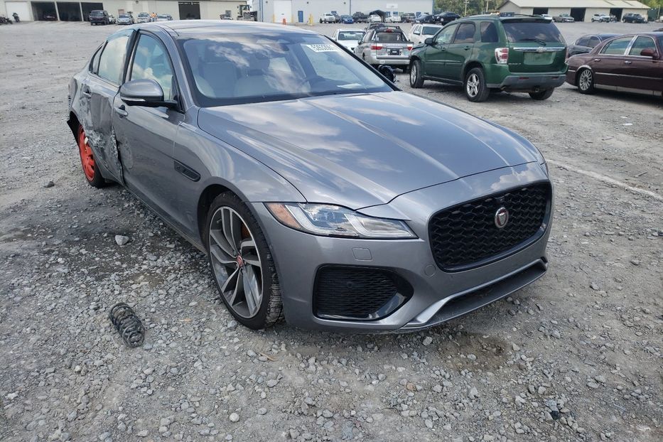 Продам Jaguar XF SE 2021 года в Киеве