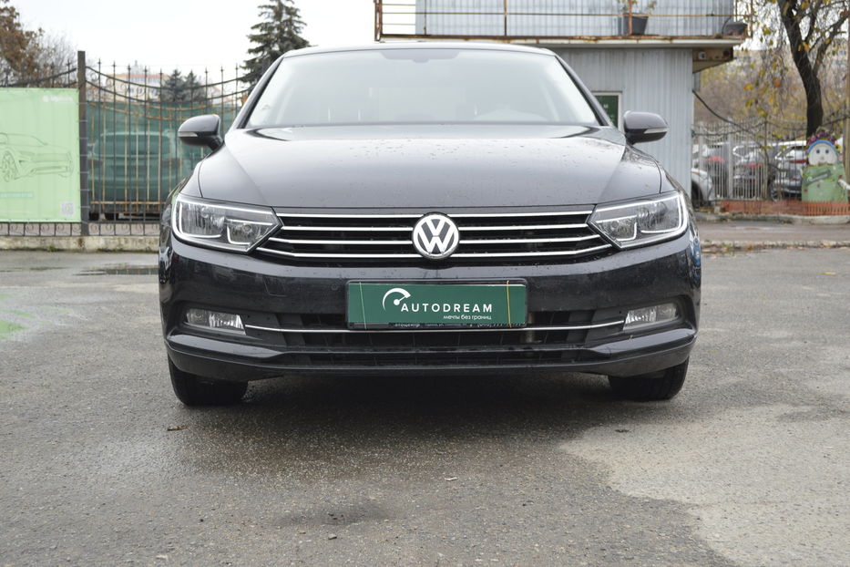 Продам Volkswagen Passat B8 TSI BLUEMOTION  2015 года в Одессе