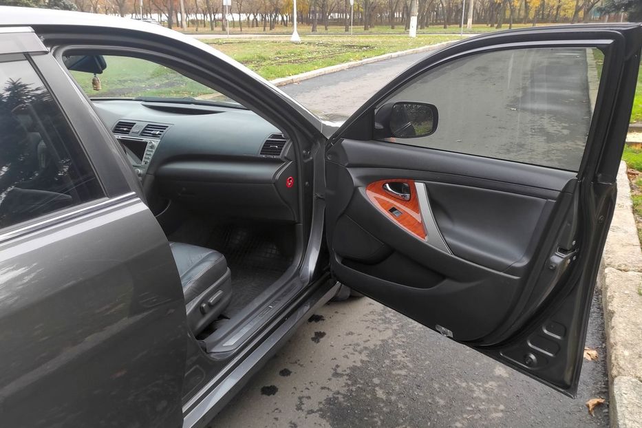 Продам Toyota Camry 2008 года в Николаеве