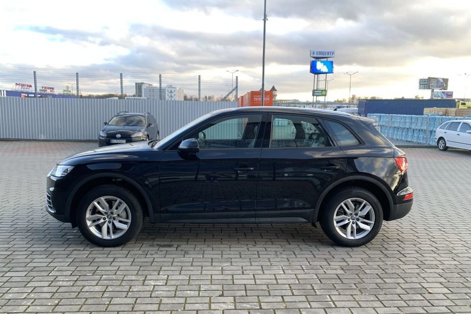 Продам Audi Q5 2.0TDI Quattro 2017 года в Львове