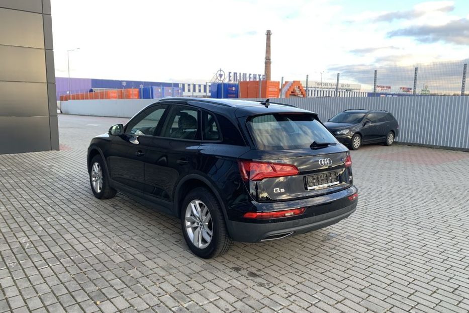 Продам Audi Q5 2.0TDI Quattro 2017 года в Львове