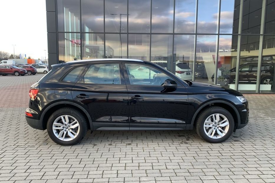 Продам Audi Q5 2.0TDI Quattro 2017 года в Львове