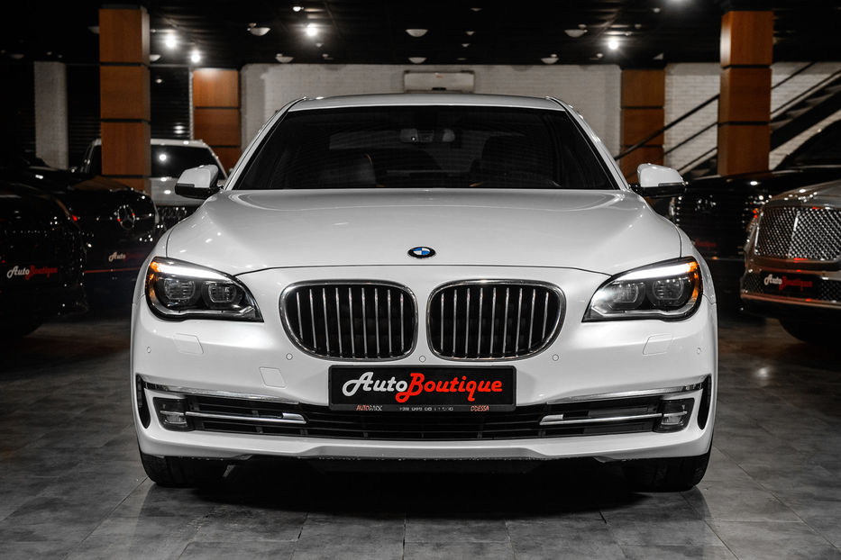 Продам BMW 740 Individual  2012 года в Одессе