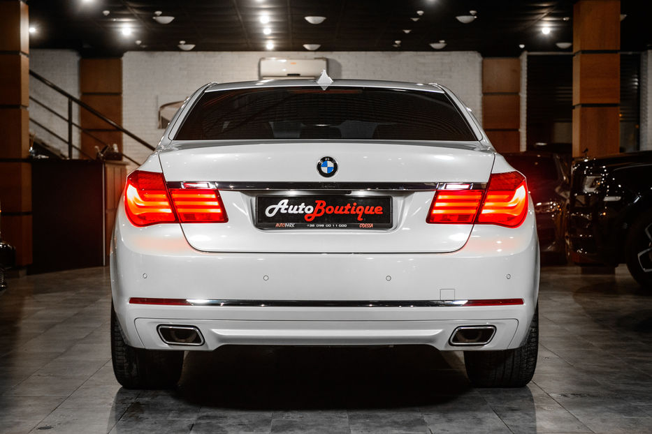 Продам BMW 740 Individual  2012 года в Одессе