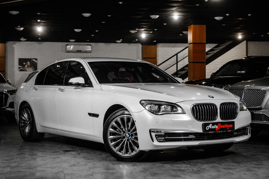 Продам BMW 740 Individual  2012 года в Одессе