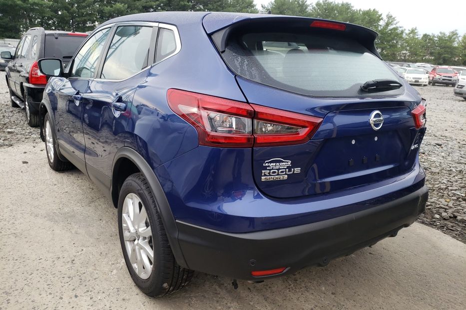 Продам Nissan Rogue Sport S 2021 года в Киеве