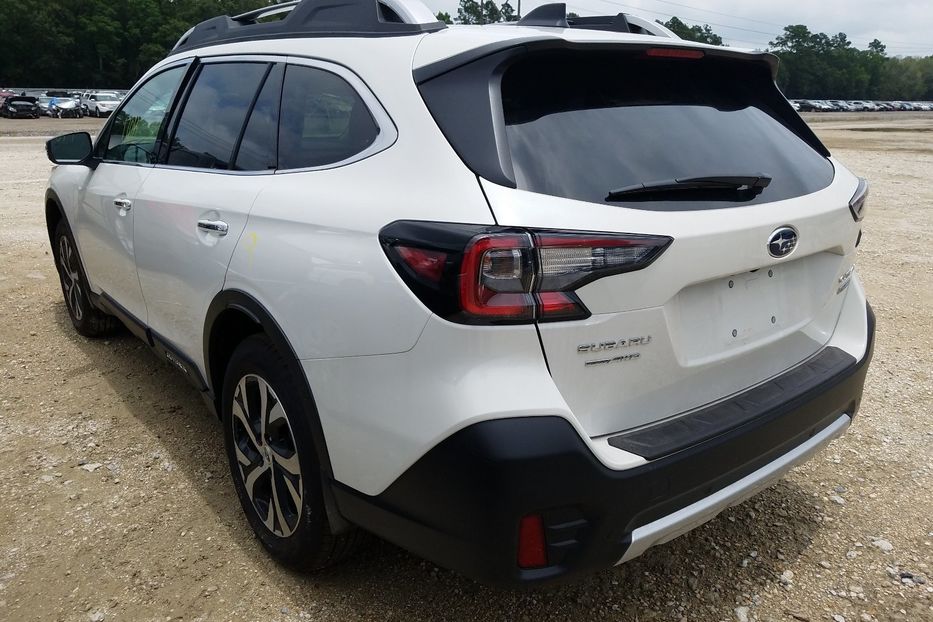 Продам Subaru Outback Touring 2021 года в Киеве