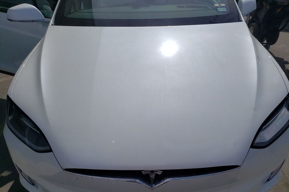 Продам Tesla Model X 2018 года в Киеве