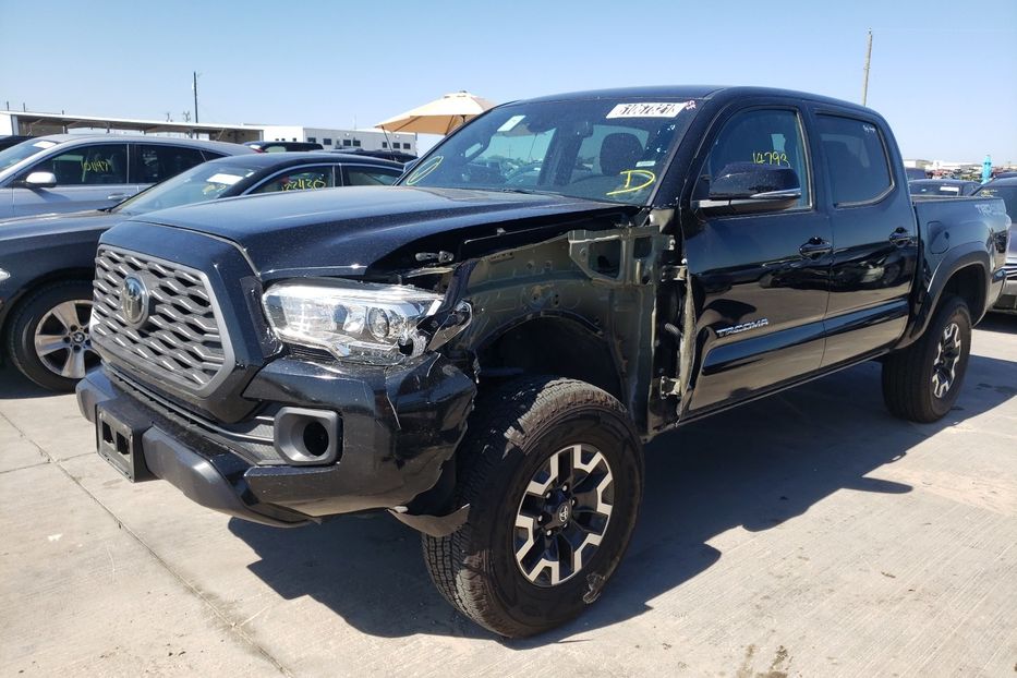 Продам Toyota Tacoma Double Cab 2021 года в Киеве