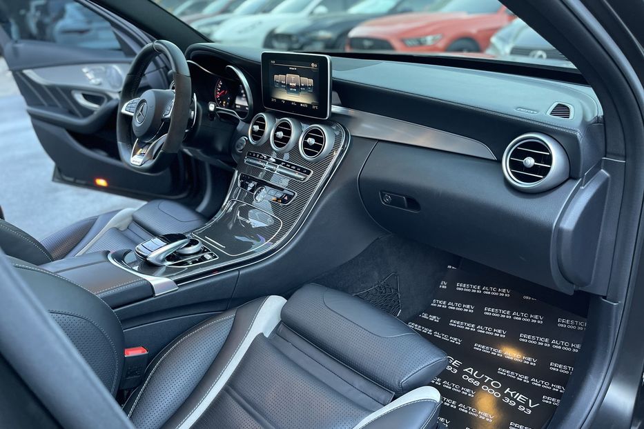 Продам Mercedes-Benz C-Class С63S AMG 2015 года в Киеве