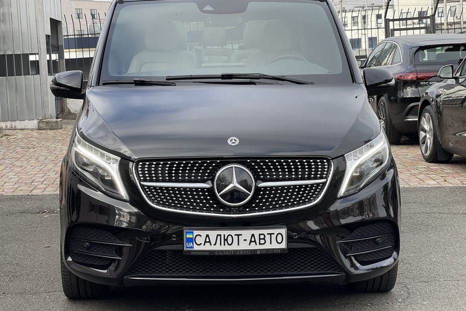 Продам Mercedes-Benz V-Class 300 Long AMG 4Matic 2021 года в Киеве