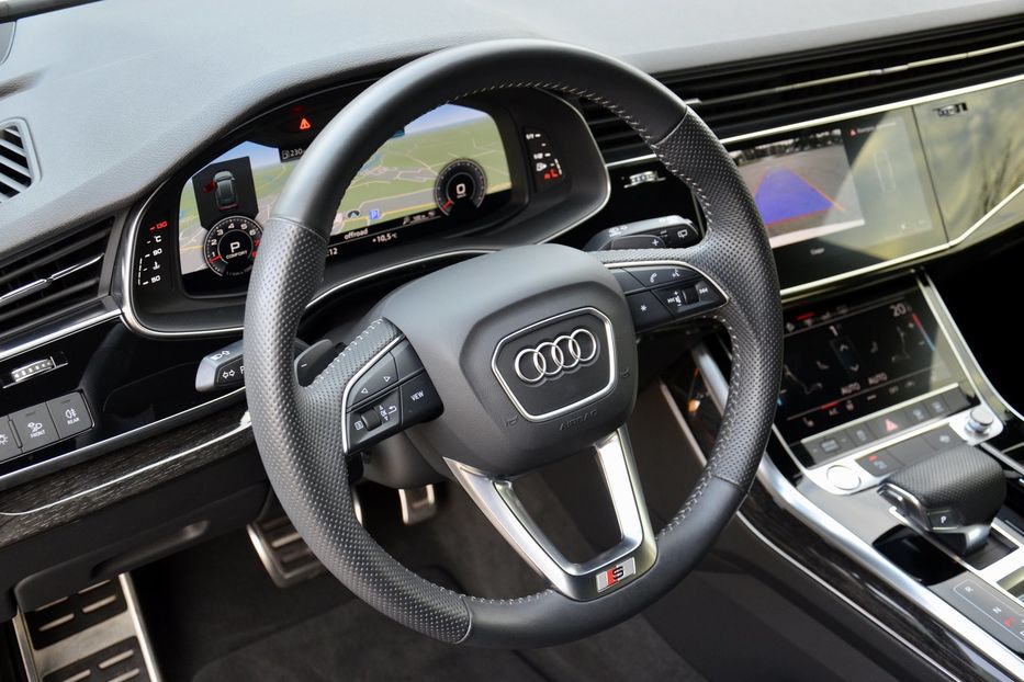 Продам Audi Q8 S LINE 2018 года в Киеве