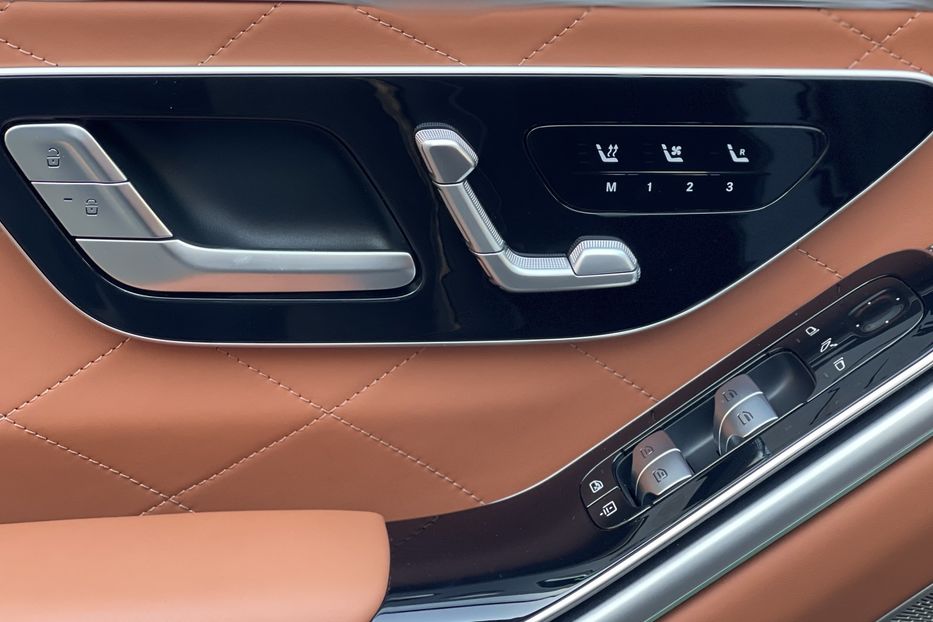 Продам Mercedes-Benz S-Class 500 AMG 4Matic 2021 года в Киеве