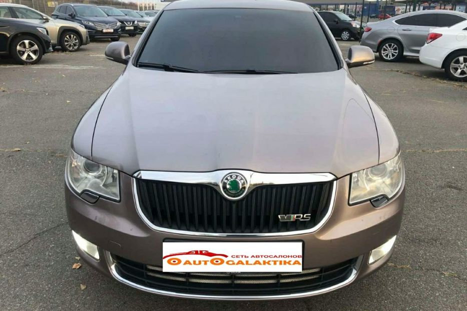 Продам Skoda Superb 2012 года в Одессе