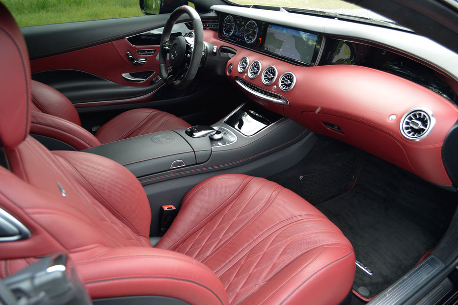 Продам Mercedes-Benz S-Class 63 AMG 2015 года в Киеве