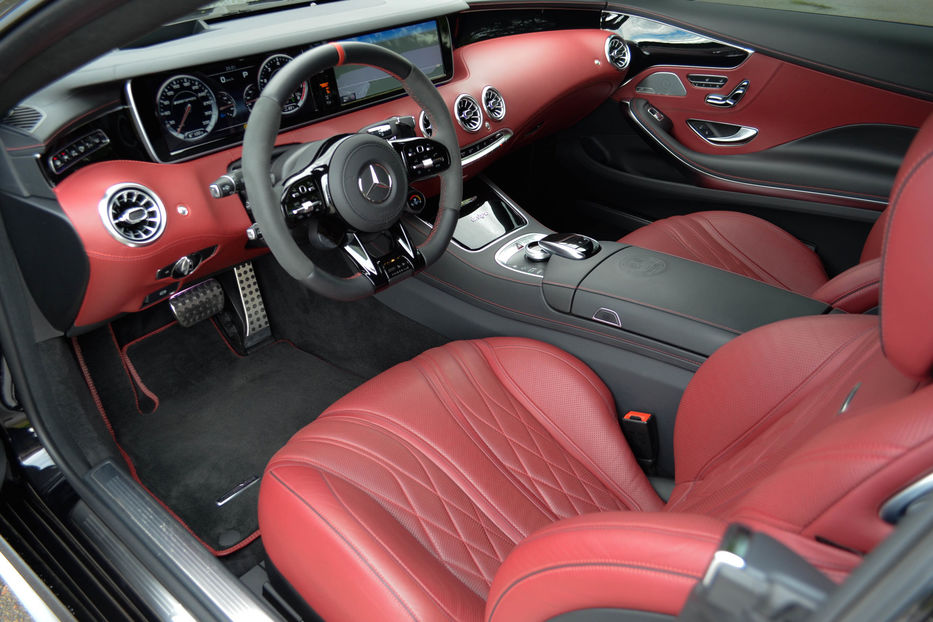 Продам Mercedes-Benz S-Class 63 AMG 2015 года в Киеве