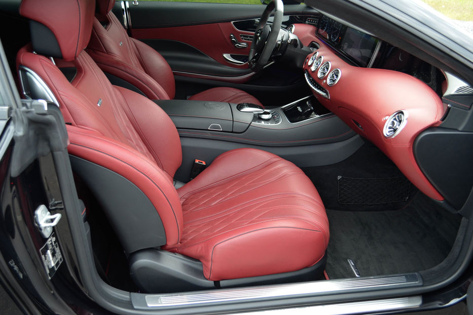 Продам Mercedes-Benz S-Class 63 AMG 2015 года в Киеве