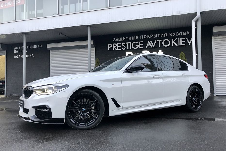 Продам BMW 530 M xDrive 2019 года в Киеве