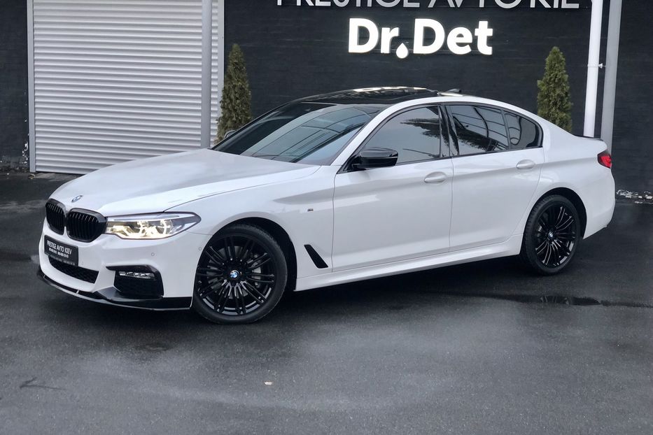 Продам BMW 530 M xDrive 2019 года в Киеве