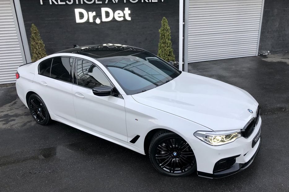 Продам BMW 530 M xDrive 2019 года в Киеве