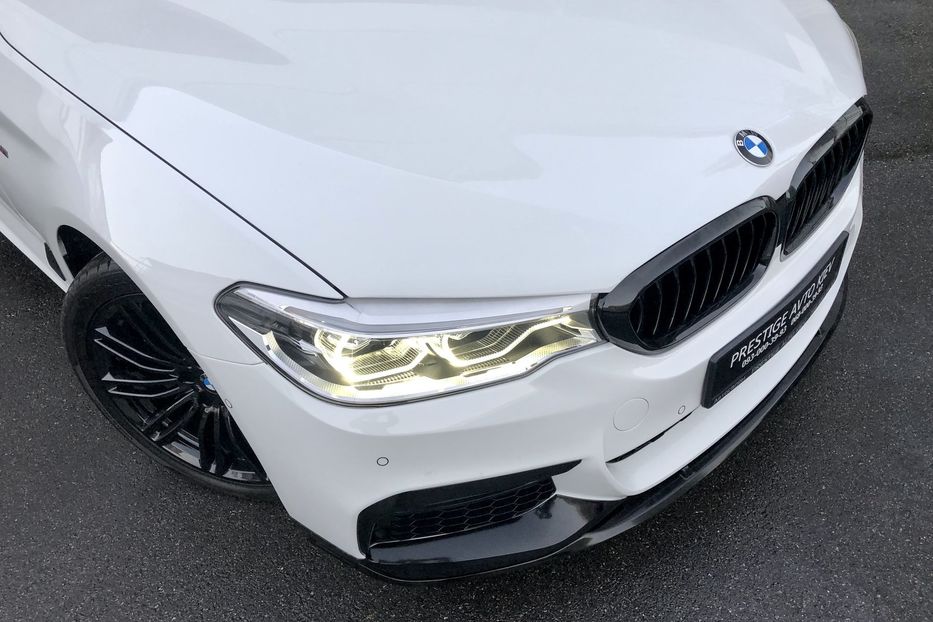 Продам BMW 530 M xDrive 2019 года в Киеве