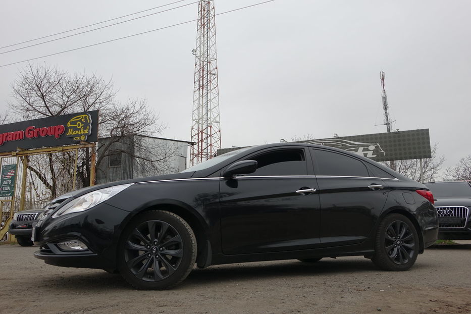 Продам Hyundai Sonata SPORT  2013 года в Одессе