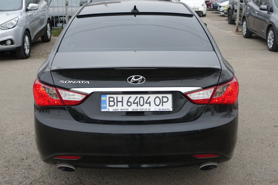 Продам Hyundai Sonata SPORT  2013 года в Одессе