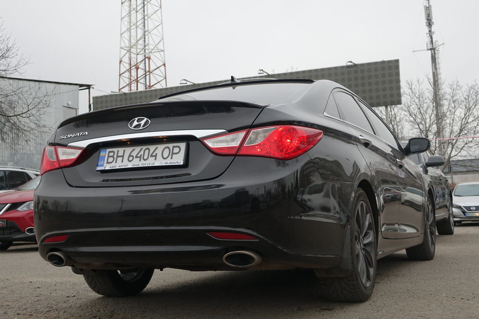 Продам Hyundai Sonata SPORT  2013 года в Одессе