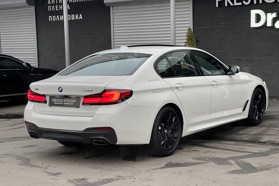 Продам BMW 530 i xDrive 2021 года в Киеве